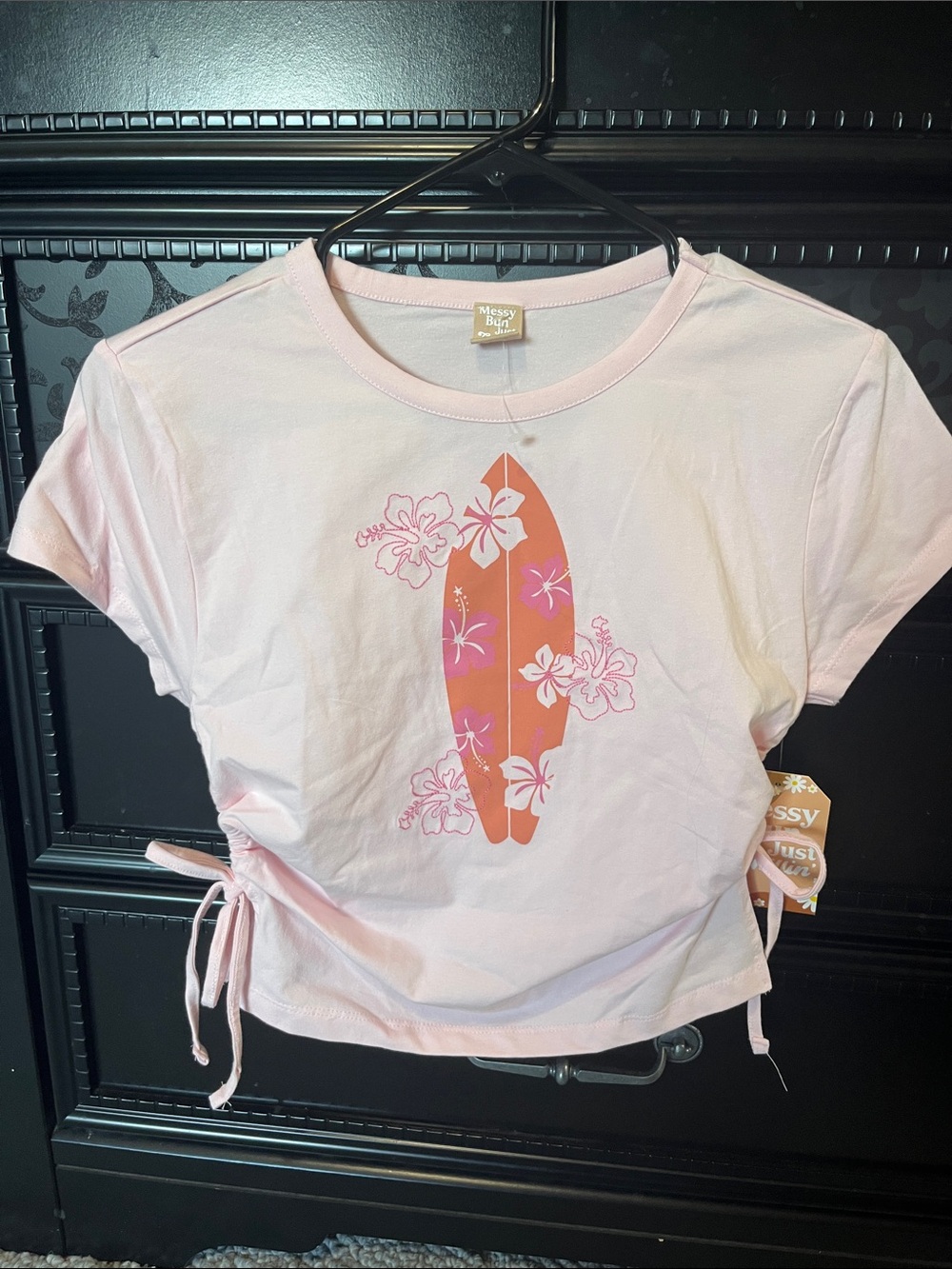Messy Buns Pink Short Sleeve Surf Graphic Tee